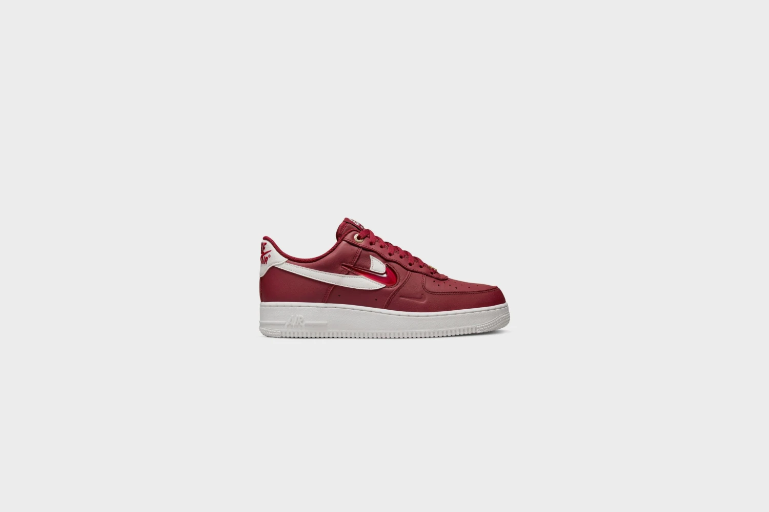 Nike Air Force 1 ‘07 PRM (Team Red/Sail-Gym Red-Team Red) 6 Nike Air Force 1 ‘07 PRM (Team Red/Sail-Gym Red-Team Red) - Image 4