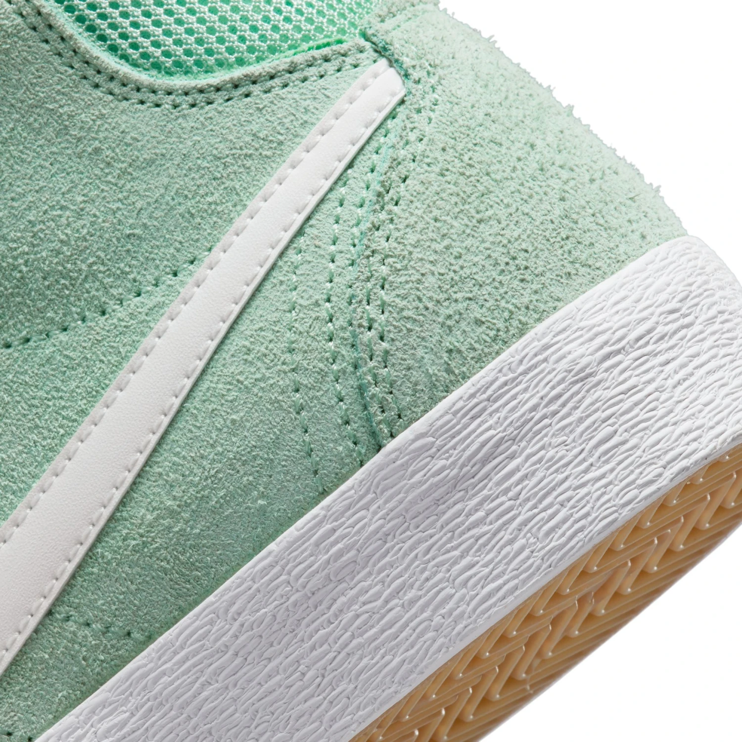 WMNS Nike SB Bruin Hi (Enamel Green/Summit White) 13 WMNS Nike SB Bruin Hi (Enamel Green/Summit White) - Image 11