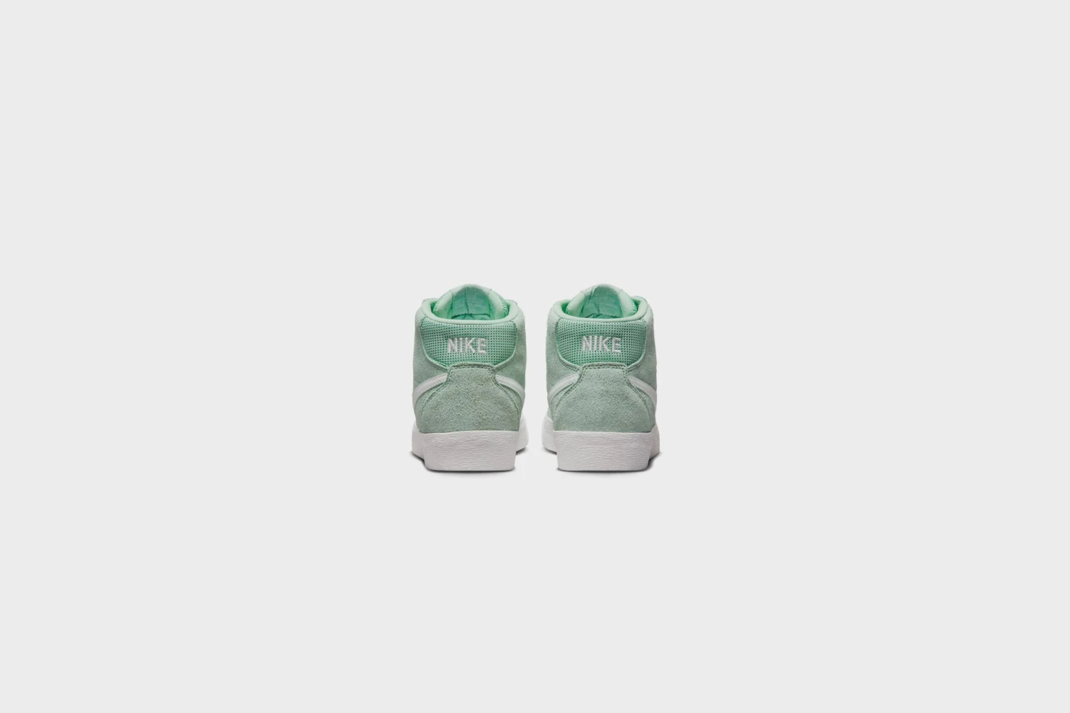 WMNS Nike SB Bruin Hi (Enamel Green/Summit White) 8 WMNS Nike SB Bruin Hi (Enamel Green/Summit White) - Image 6