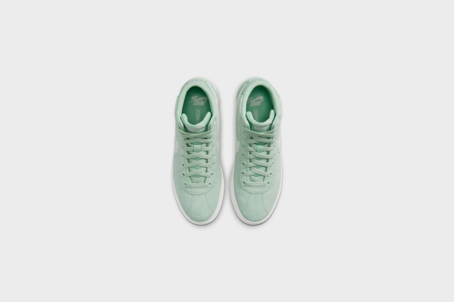 WMNS Nike SB Bruin Hi (Enamel Green/Summit White) 9 WMNS Nike SB Bruin Hi (Enamel Green/Summit White) - Image 7