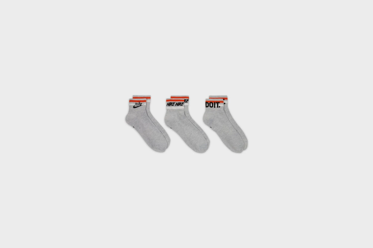 Nike Everyday Essential Ankle Socks (3 Pairs) (Grey/Black/Orange) 3 Nike Everyday Essential Ankle Socks (3 Pairs) (Grey/Black/Orange)
