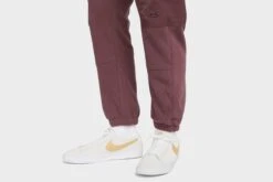 Nike SB TF Winterized Pants (Burgundy) 12 Nike SB TF Winterized Pants (Burgundy) -Sportswear Discounts NikeSBTFWinterizedPants Burgundy DA4195 6465