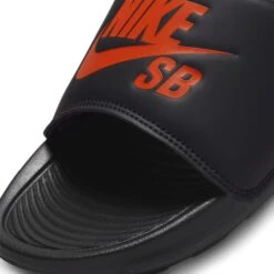 Nike SB Victori One Slide (Black/Team Orange-Black) 11 Nike SB Victori One Slide (Black/Team Orange-Black) -Sportswear Discounts NikeSBVictoriOneSlide Black TeamOrange Black DR2018 0025