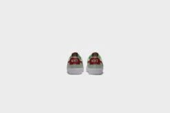 Nike SB Zoom Blazer Low Pro GT (Enamel Green/Team Red) 18 Nike SB Zoom Blazer Low Pro GT (Enamel Green/Team Red) -Sportswear Discounts NikeSBZoomBlazerLowProGT EnamelGreen TeamRed DC7695 3016
