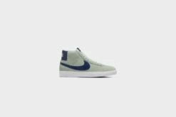 Nike SB Zoom Blazer Mid (Barely Green/Navy) -Sportswear Discounts NikeSBZoomBlazerMid BarelyGreen Navy 864349 3034