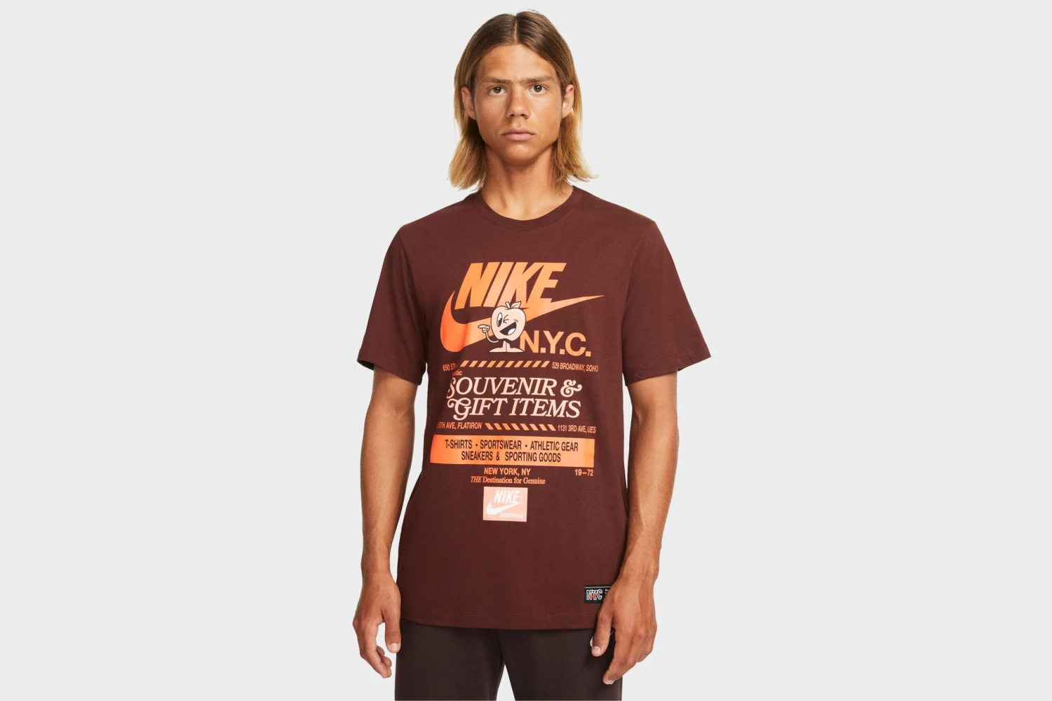 Nike Sportswear NYC T-Shirt (Bronze Eclipse) 3 Nike Sportswear NYC T-Shirt (Bronze Eclipse)