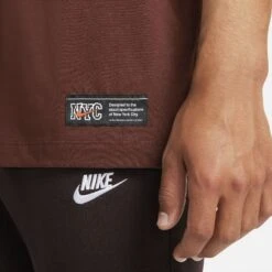 Nike Sportswear NYC T-Shirt (Bronze Eclipse) 9 Nike Sportswear NYC T-Shirt (Bronze Eclipse) -Sportswear Discounts NikeSportswearNYCT Shirt BronzeEclipse DQ3474 2734