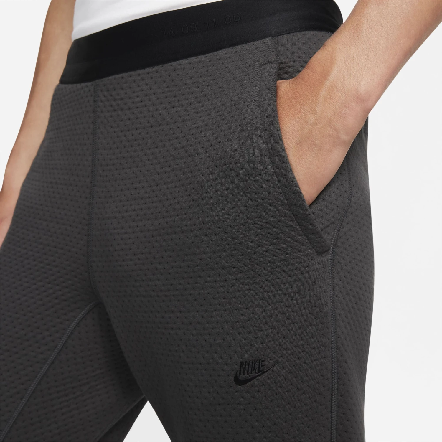 Nike Sportswear Therma-FIT ADV Pack (Anthracite/Black/Black) 6 Nike Sportswear Therma-FIT ADV Pack (Anthracite/Black/Black) - Image 4