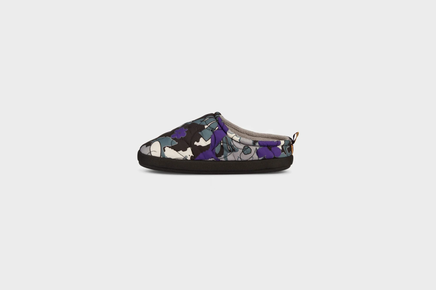 Puma Puffy Sandal PAM (Black/Heliotrope) 3 Puma Puffy Sandal PAM (Black/Heliotrope)