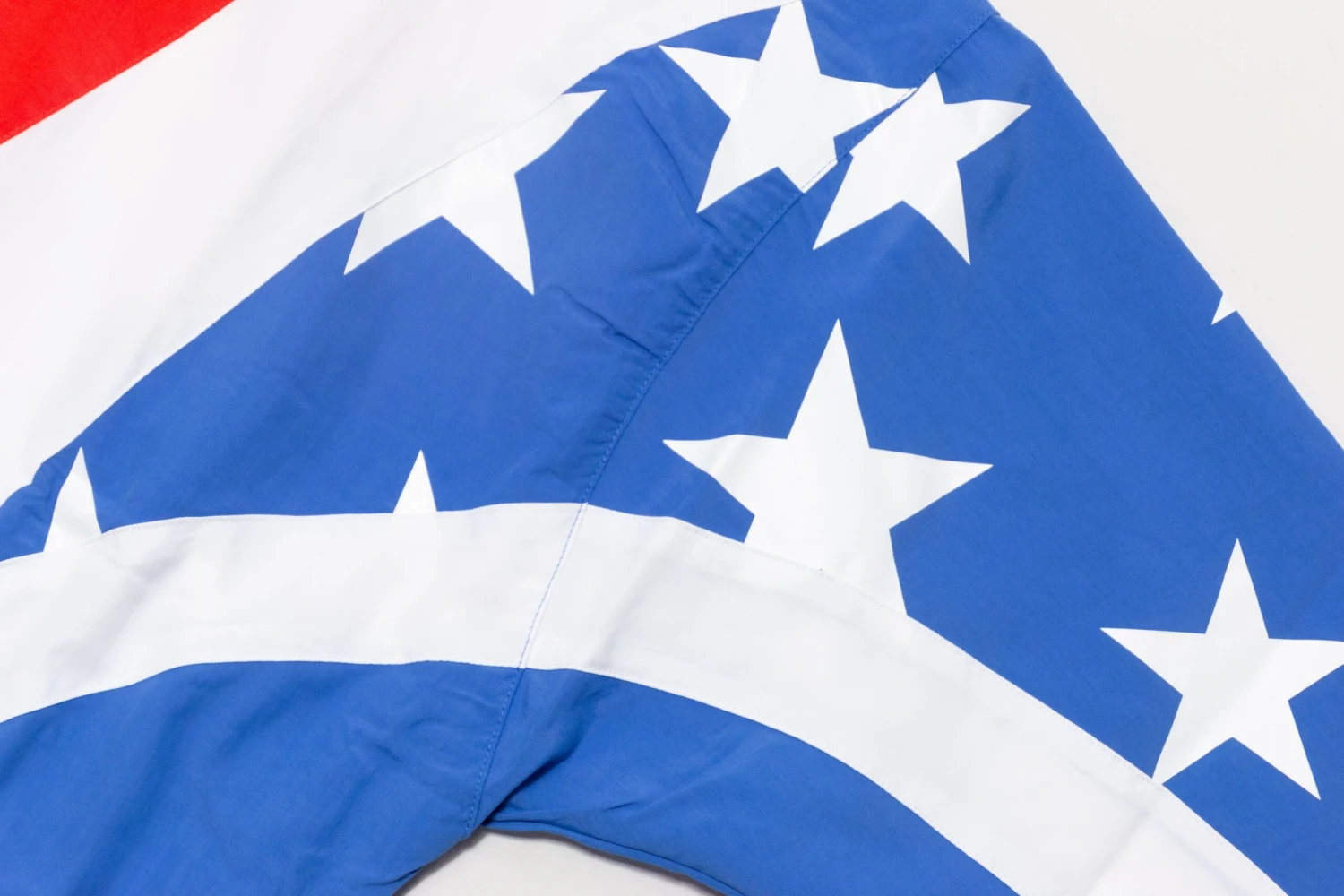 Reebok USA Track Top (White/Blue/Red) 9 Reebok USA Track Top (White/Blue/Red) - Image 7