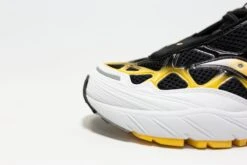 Saucony Grid Web (White/Black-Yellow) -Sportswear Discounts Saucony Grid Web WhtBlkYel 3