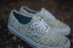 WMNS Vans Authentic Slim Frayed Native (True White) 13 WMNS Vans Authentic Slim Frayed Native (True White) -Sportswear Discounts Vans AuthenticSlim FrydNatv TruWhite 3