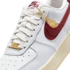 WMNS Nike Air Force 1 ‘07 SE (Photon Dust/Team Red) 26 WMNS Nike Air Force 1 ‘07 SE (Photon Dust/Team Red) -Sportswear Discounts WMNSNikeAirForce1 07SE PhotonDust TeamRed DV7584 00112