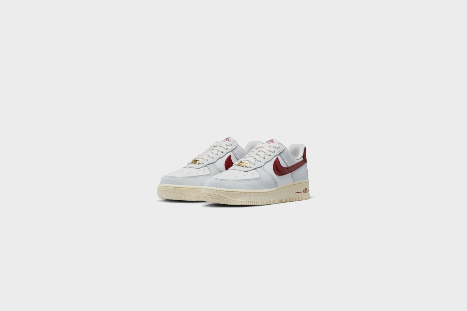 WMNS Nike Air Force 1 ‘07 SE (Photon Dust/Team Red) 4 WMNS Nike Air Force 1 ‘07 SE (Photon Dust/Team Red) - Image 2