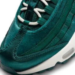 WMNS Nike Air Max 95 (DK Atomic Teal/DK Atomic Teal) -Sportswear Discounts WMNSNikeAirMax95 DKAtomicTeal DKAtomicTeal DZ5226 3009