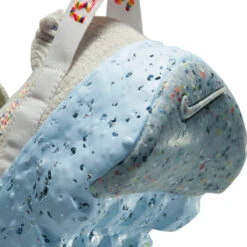 WMNS Nike Space Hippie 04 (Summit White/Multi-Color) -Sportswear Discounts WMNSNikeSpaceHippie04 SummitWhiteMulti Color CD3476 102 2